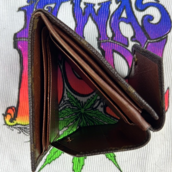 LOUIS VUITTON Porte Monnaie Viekart Credit Monogram Double-hook Wallet Auth. LV - Picture 11 of 17